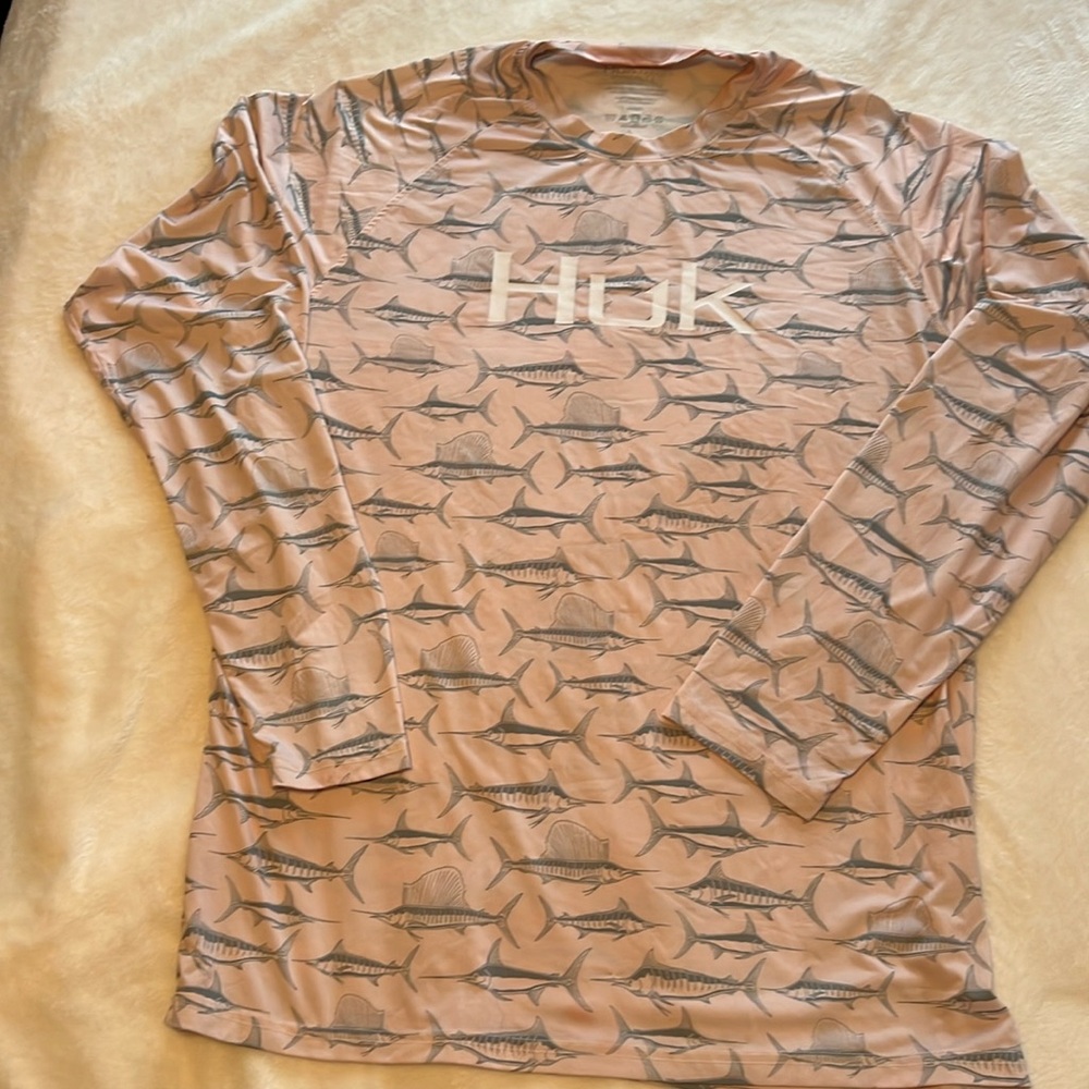 HUK performance fishing long sleeve -pink! Size L